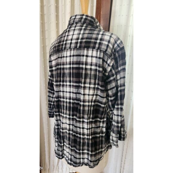 Company One plaid black and white button-up shirt - Picture 5 of 9